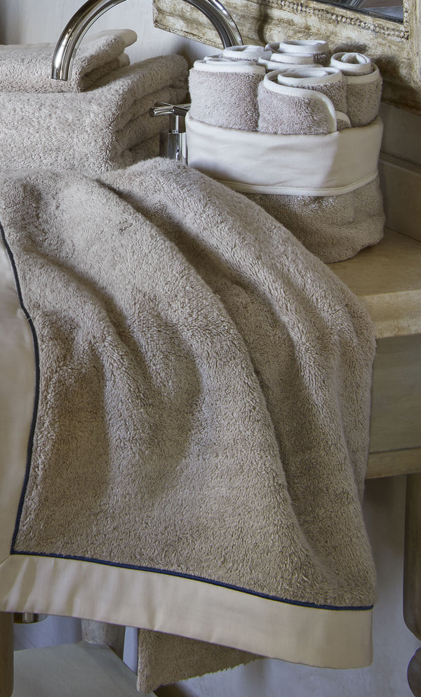 Nymph Model Set of Towel, Face and Guest Towel, Washcloths and Bathrobe with Oxford Finish and Satin Edge