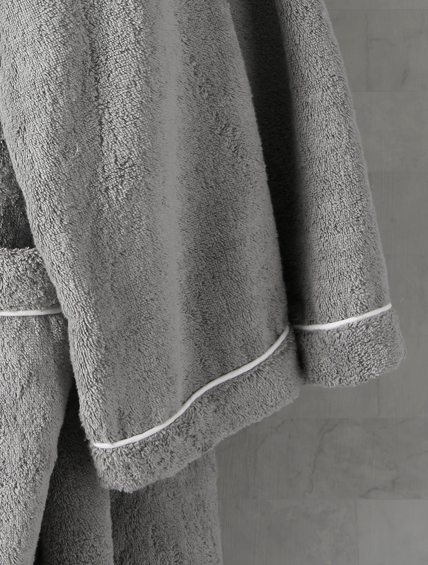 Brooklyn Wood Fiber Shawl Bathrobe