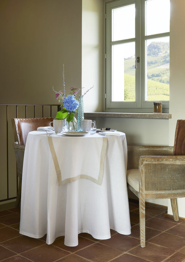 Harmonies Tablecloth, Runner And Napkins In Pure Linen With Borders